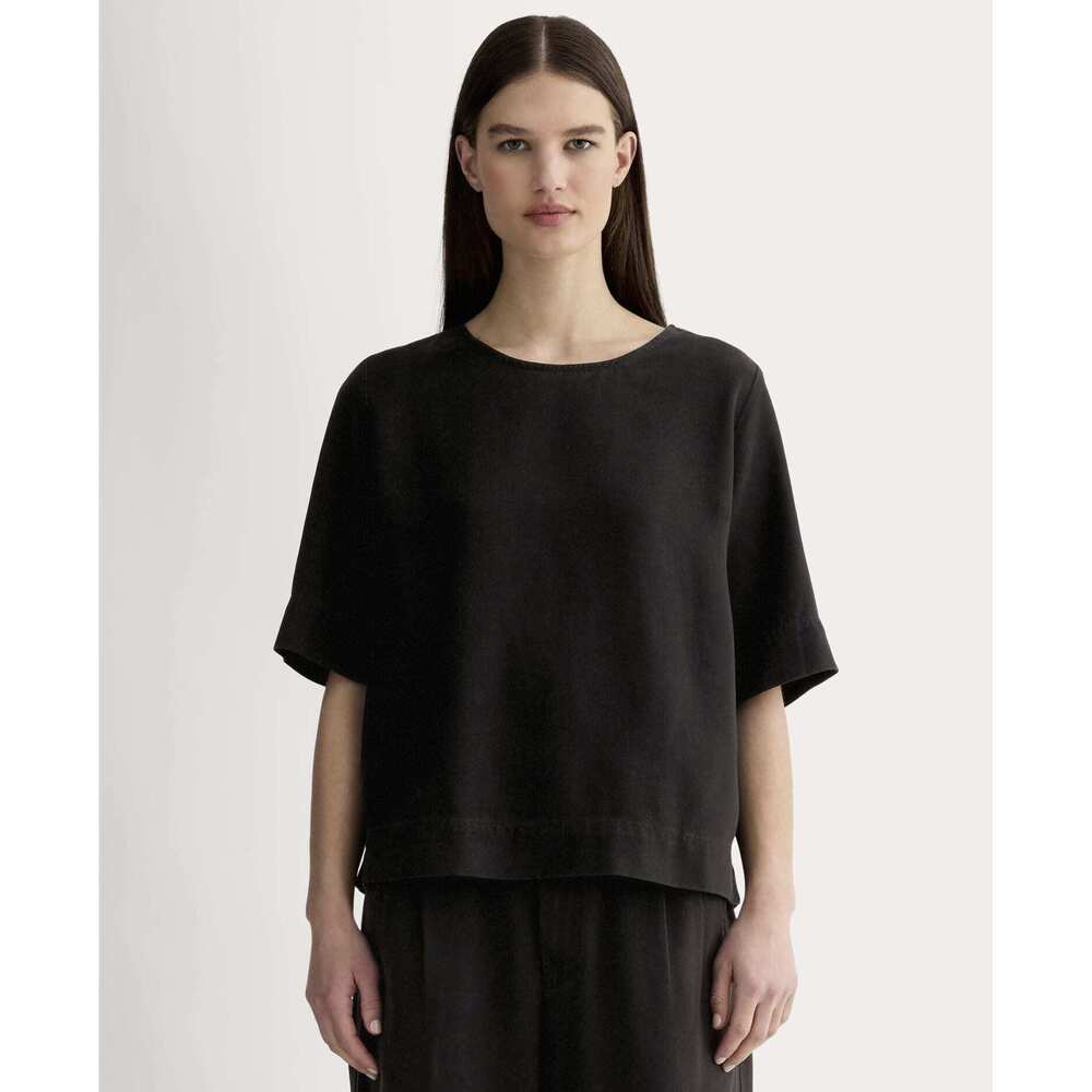 Everlane Women's Relaxed T-Shirt in Buttersoft in Black, Size Small